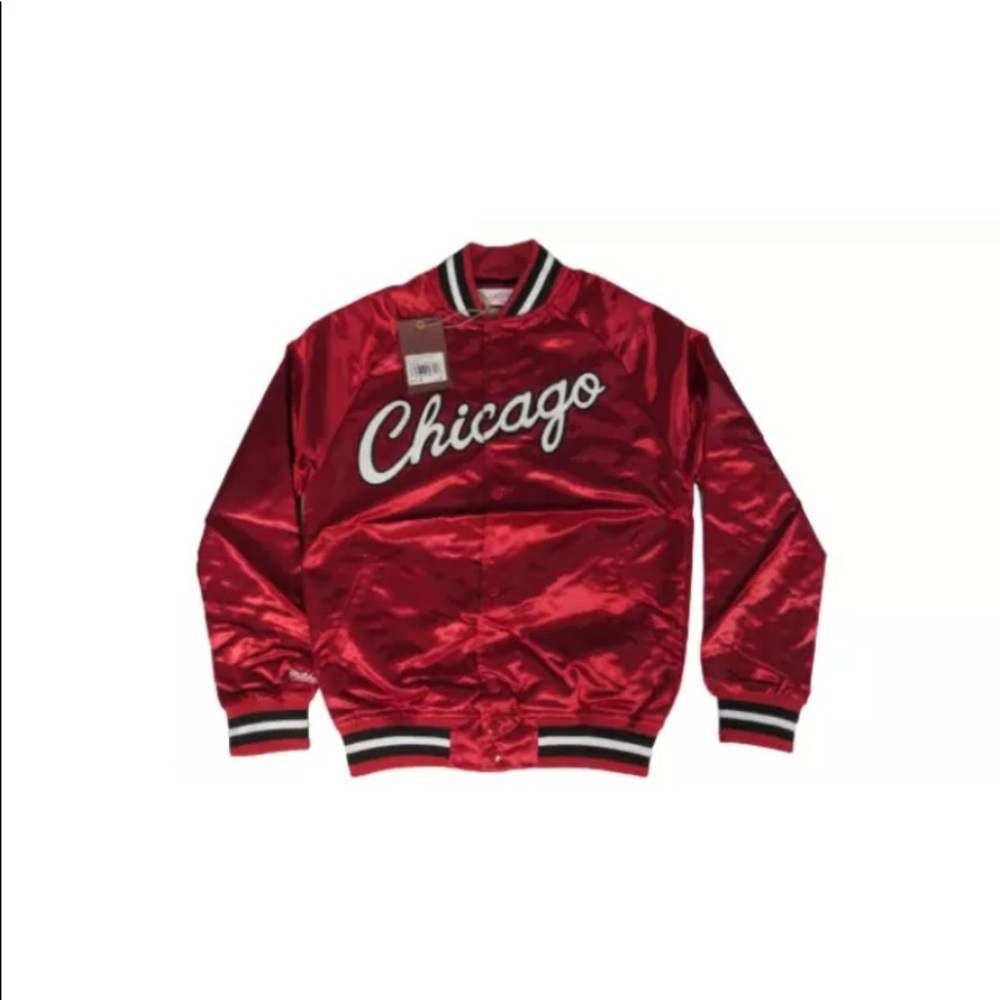 Chicago Bulls Mens Sizes Mitchell & Ness Red Satin Button Snap Jacket